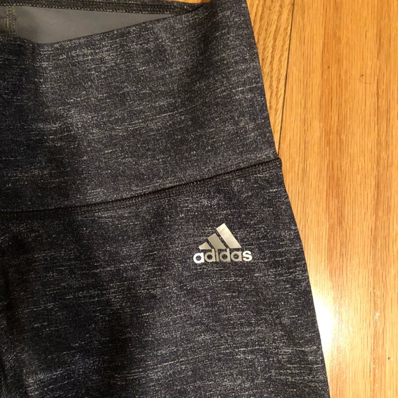 Speckled gray Adidas leggings size xs - Picture 2 of 3